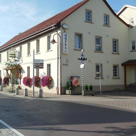 Garni Zum Adler Hotel Gensingen Esterno foto