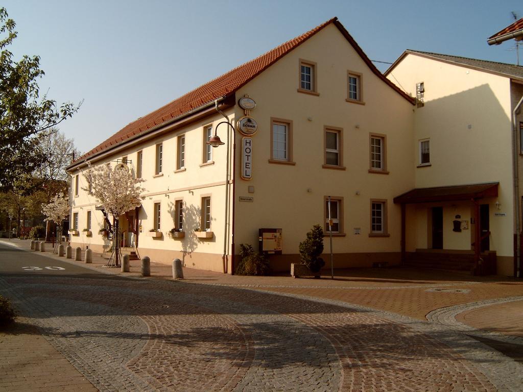 Garni Zum Adler Hotel Gensingen Esterno foto